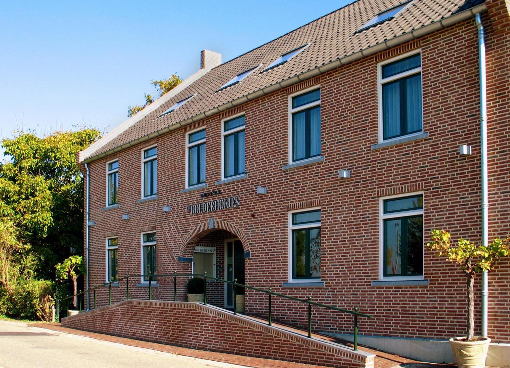 Restaurant Oolderhof Bv Hotel Roermond Eksteriør billede