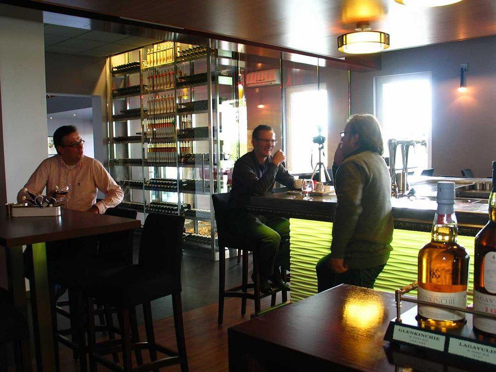 Restaurant Oolderhof Bv Hotel Roermond Eksteriør billede