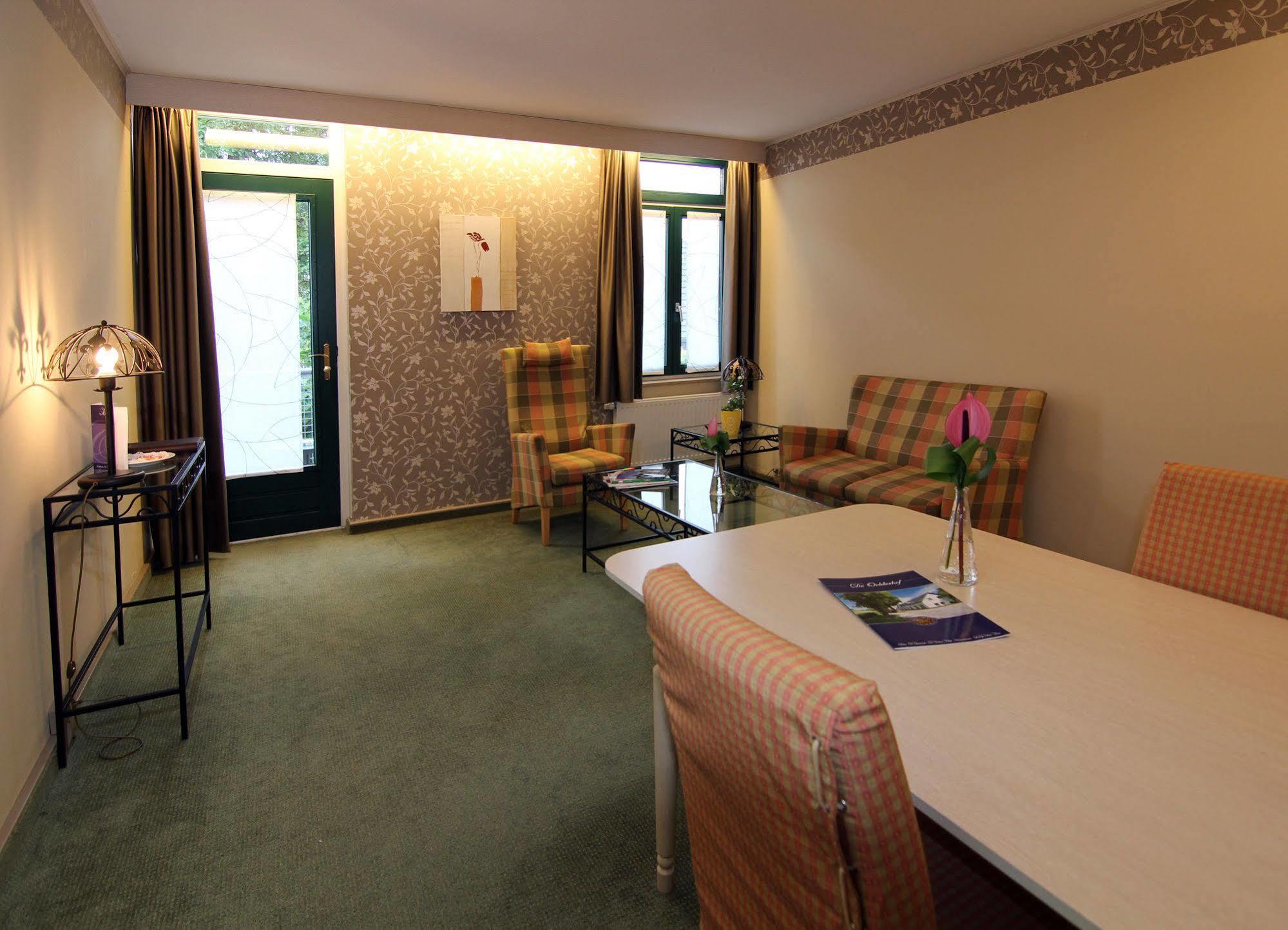 Restaurant Oolderhof Bv Hotel Roermond Eksteriør billede