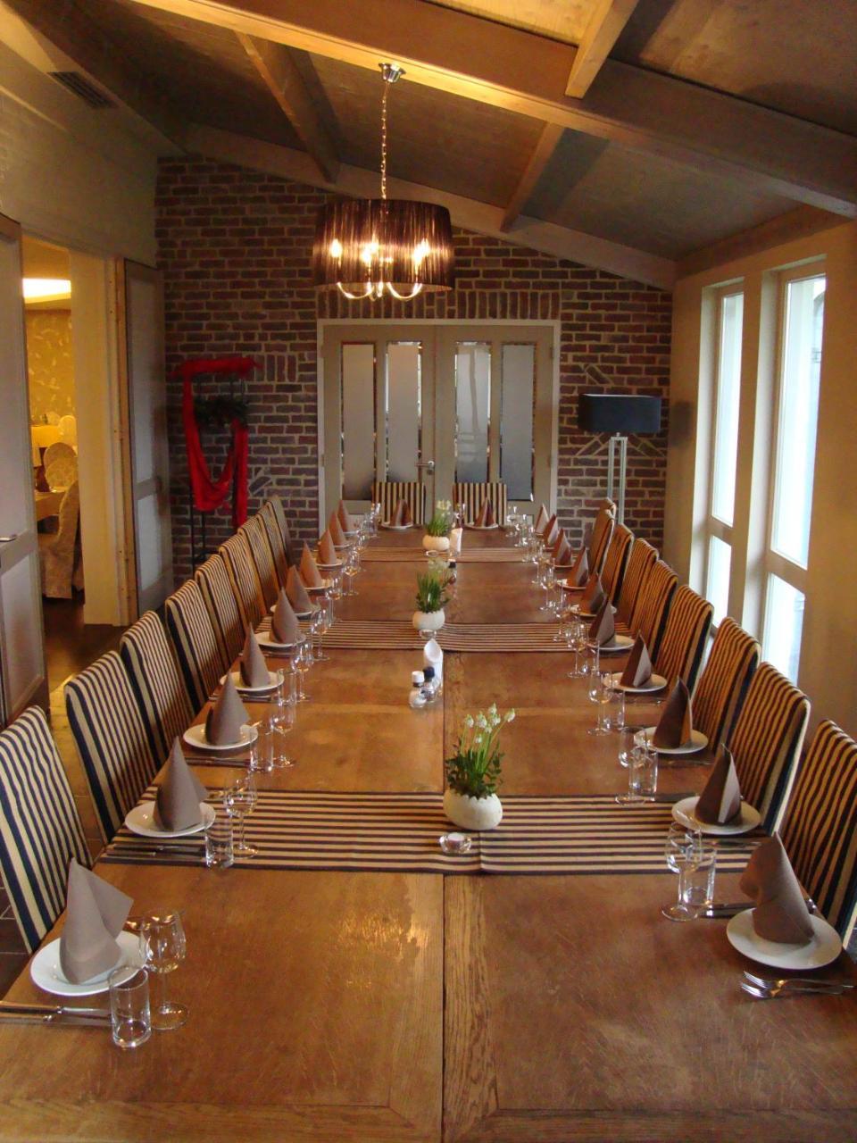 Restaurant Oolderhof Bv Hotel Roermond Eksteriør billede